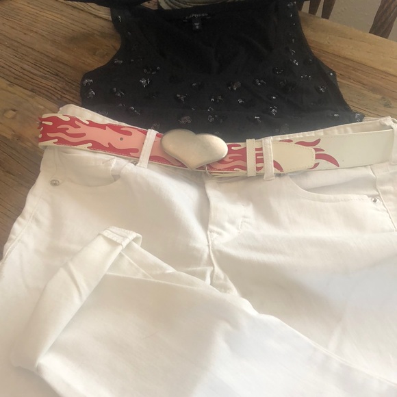 Heart Style Box - Picture 1 of 10